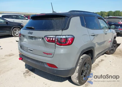 2023 Jeep Compass Trailhawk 4X4 из США, поврежденный, VIN 3C4NJDDN6PT532706